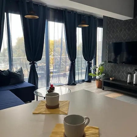 Intermezzo 11 Sea View * Néoi Epivátai