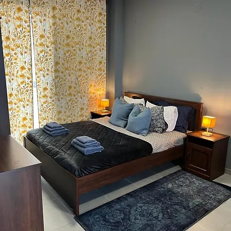 Intermezzo 11 Sea View * Néoi Epivátai