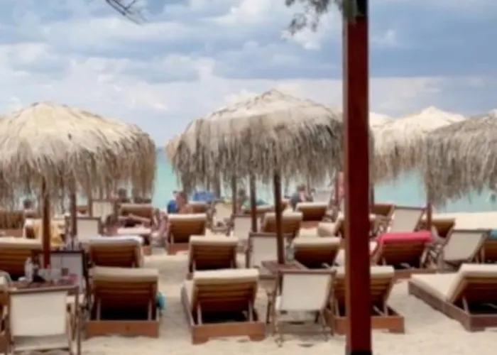 Intermezzo 11 Sea View Néoi Epivátai